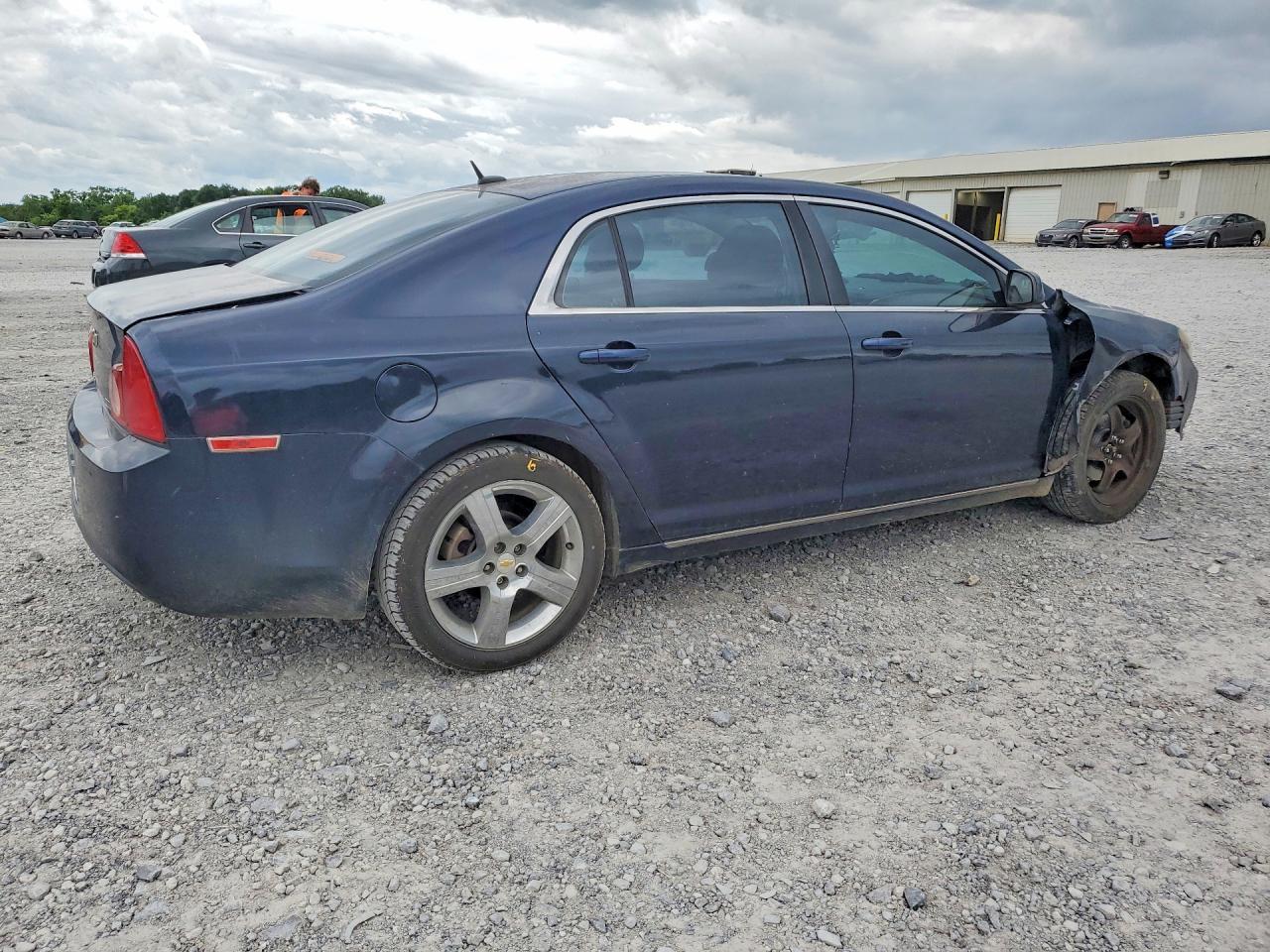 2011 CHEVROLET MALIBU