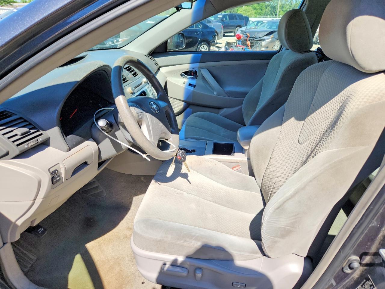 2009 TOYOTA CAMRY