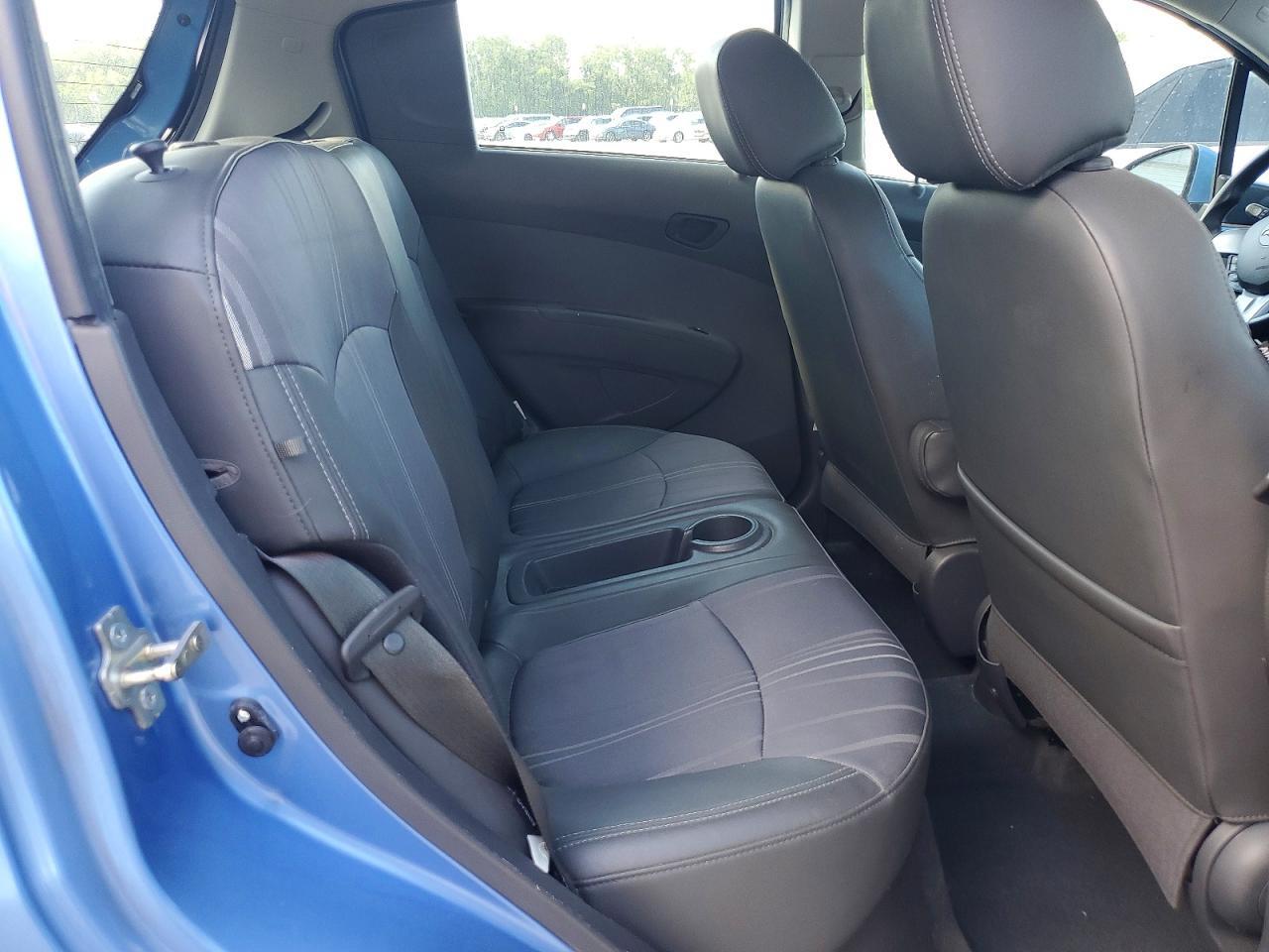 2013 CHEVROLET Spark