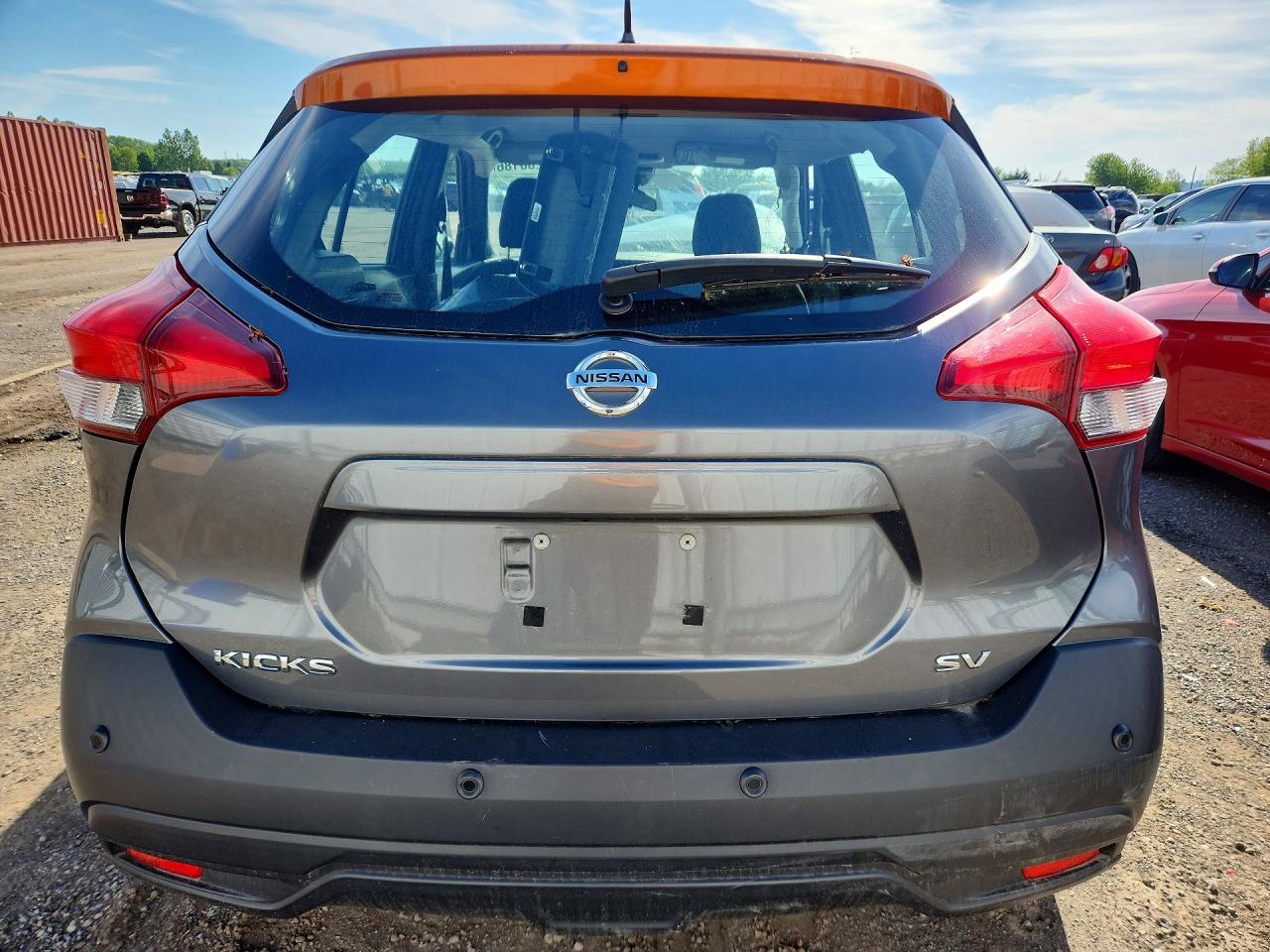 2020 NISSAN KICKS