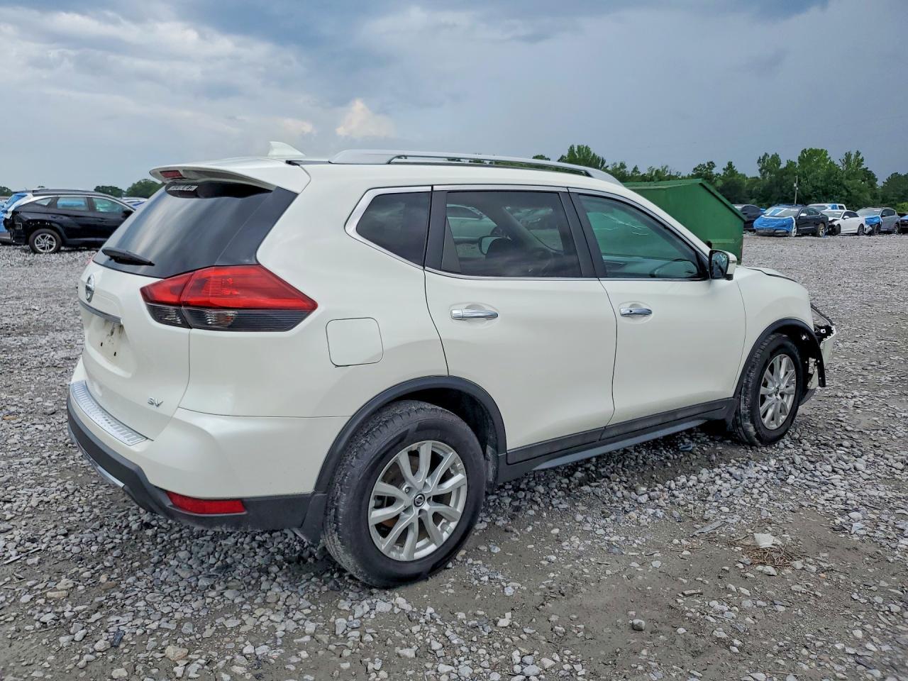 2018 NISSAN ROGUE