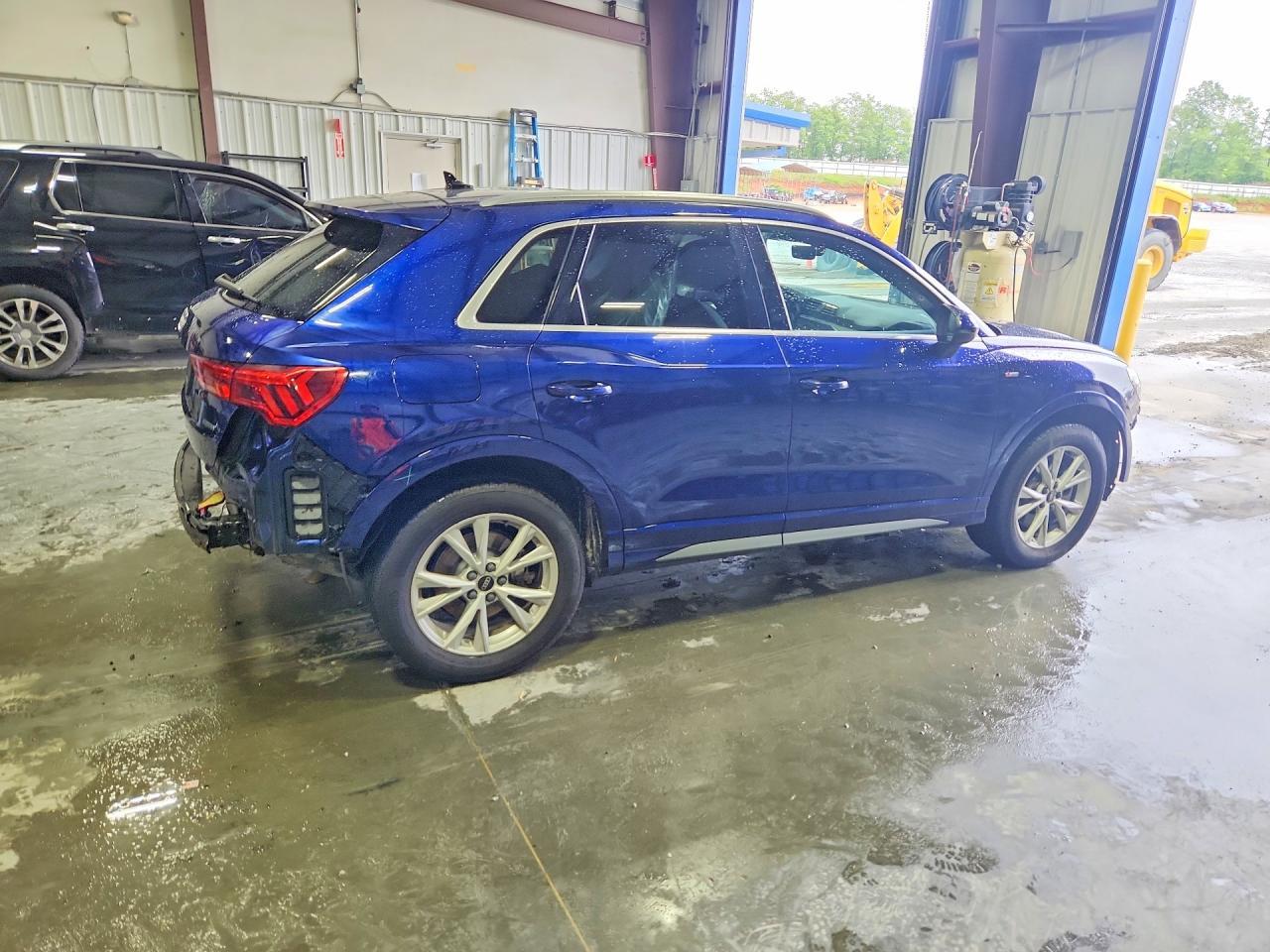 2024 AUDI Q3