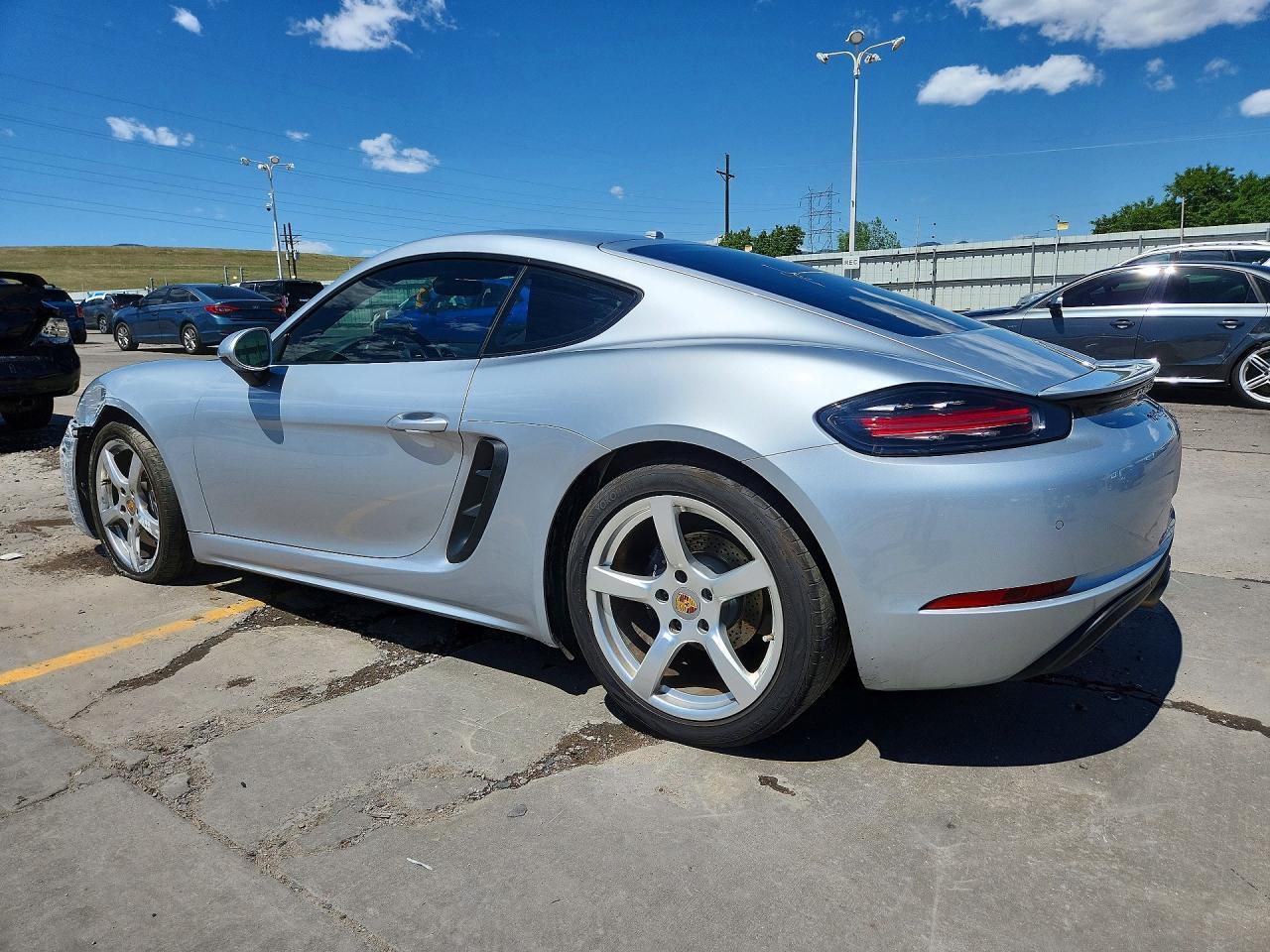 2018 PORSCHE Cayman