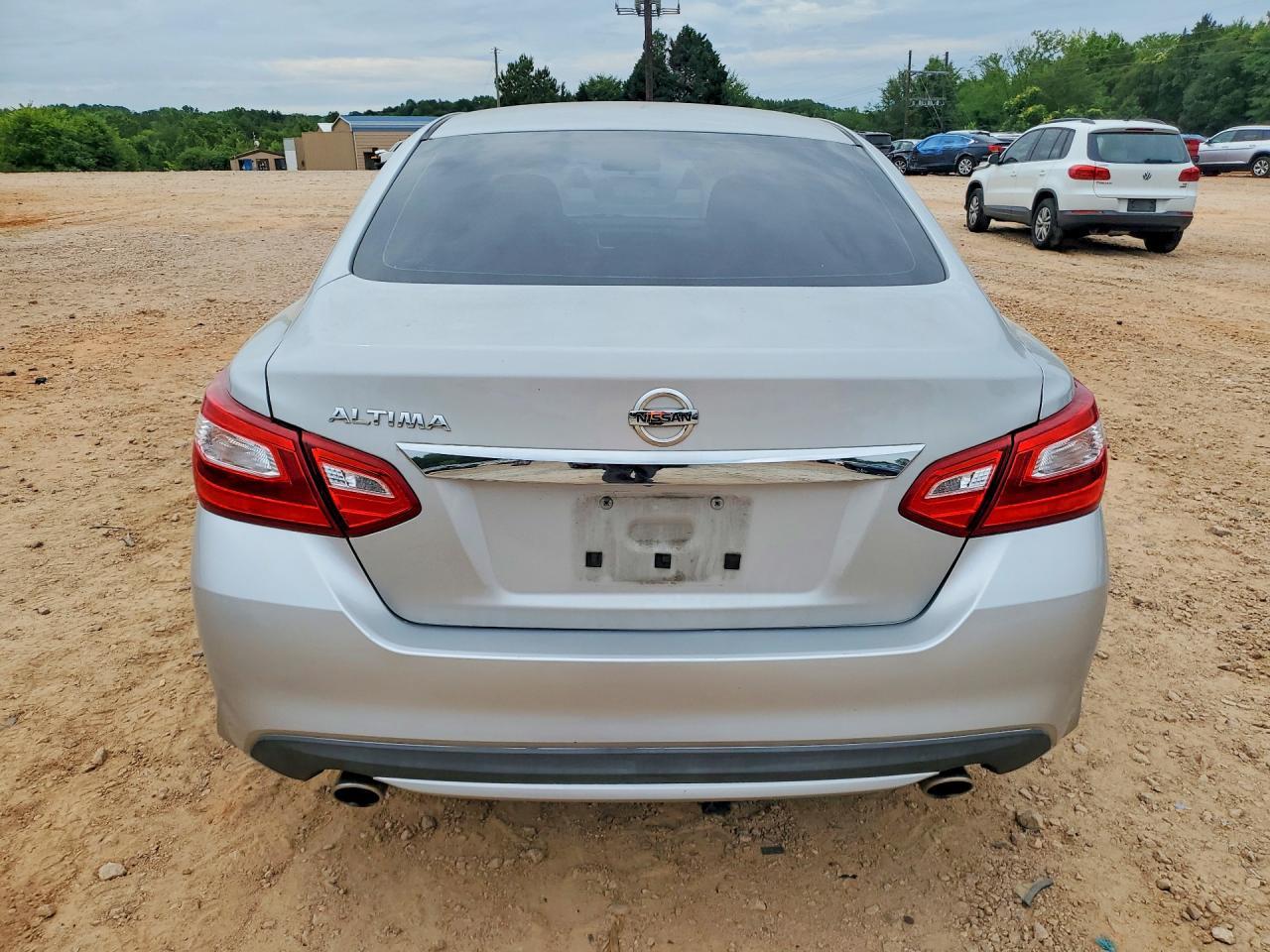 2017 NISSAN ALTIMA