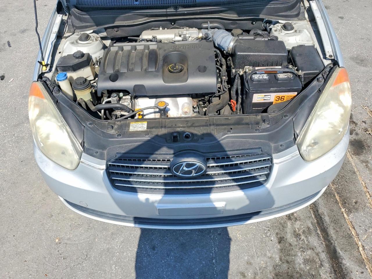 2010 HYUNDAI ACCENT