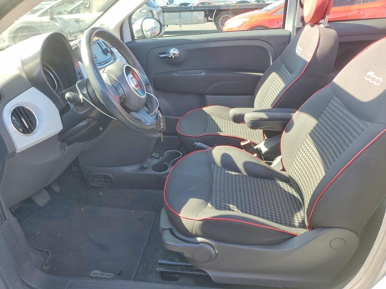 2017 FIAT 500