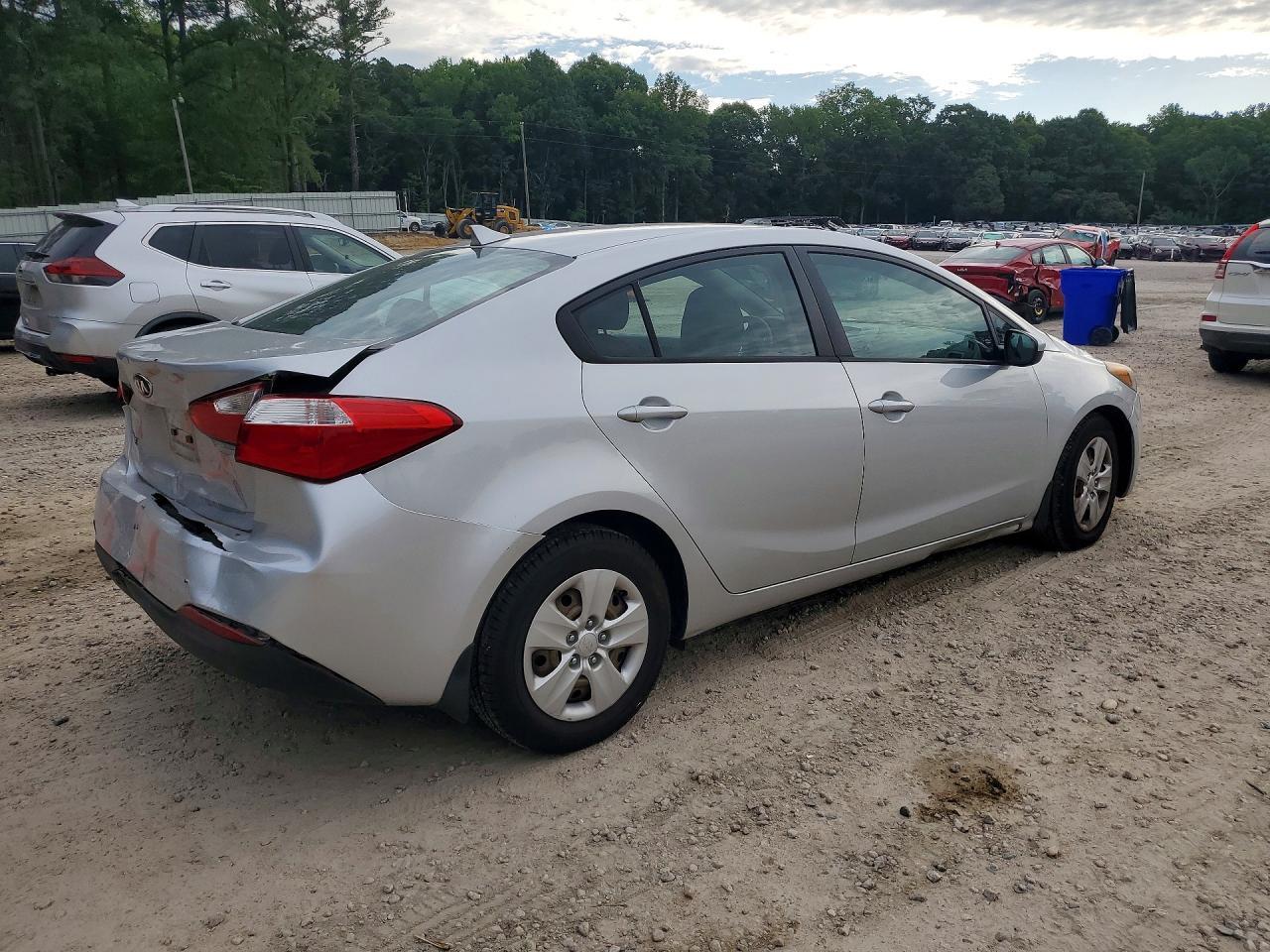 2016 KIA FORTE