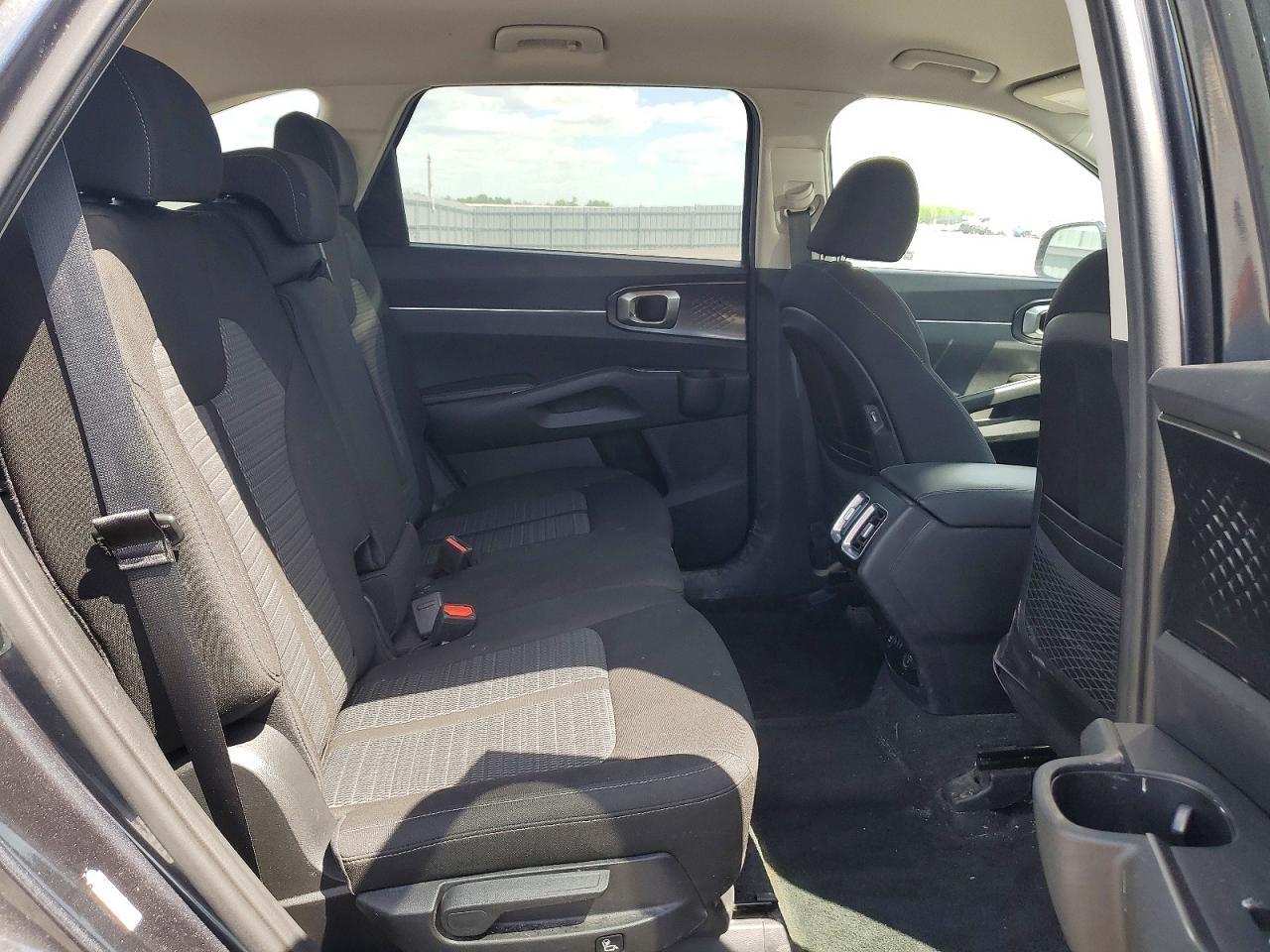 2021 KIA SORENTO