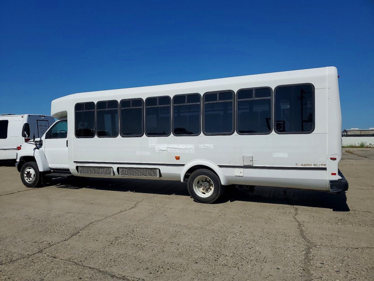 2009 CHEVROLET C5500