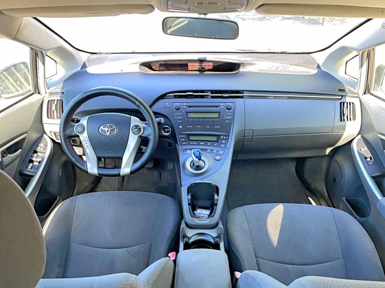 2010 TOYOTA PRIUS