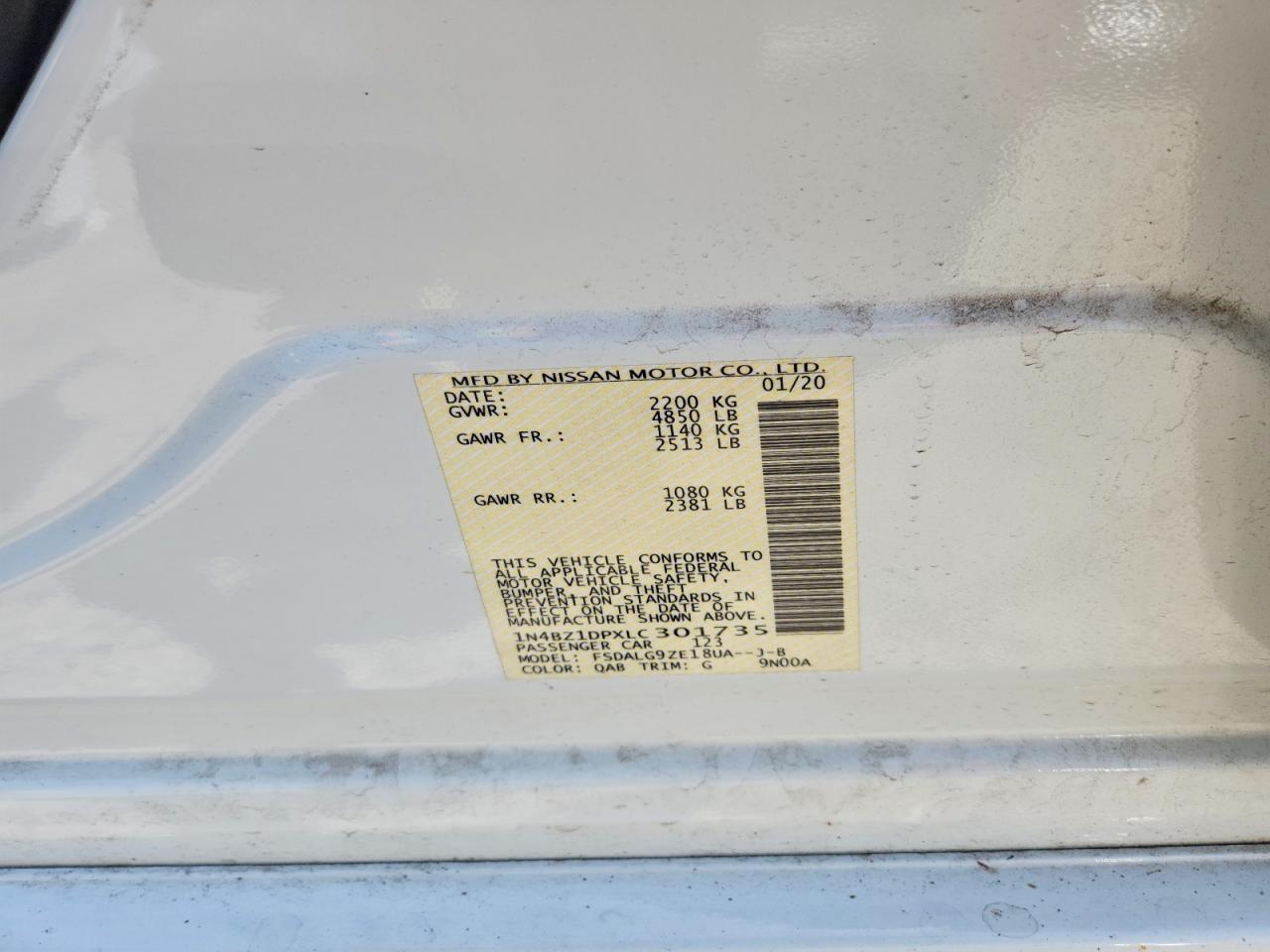 2020 NISSAN LEAF