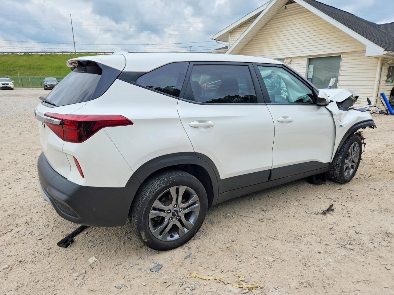 2023 KIA SELTOS