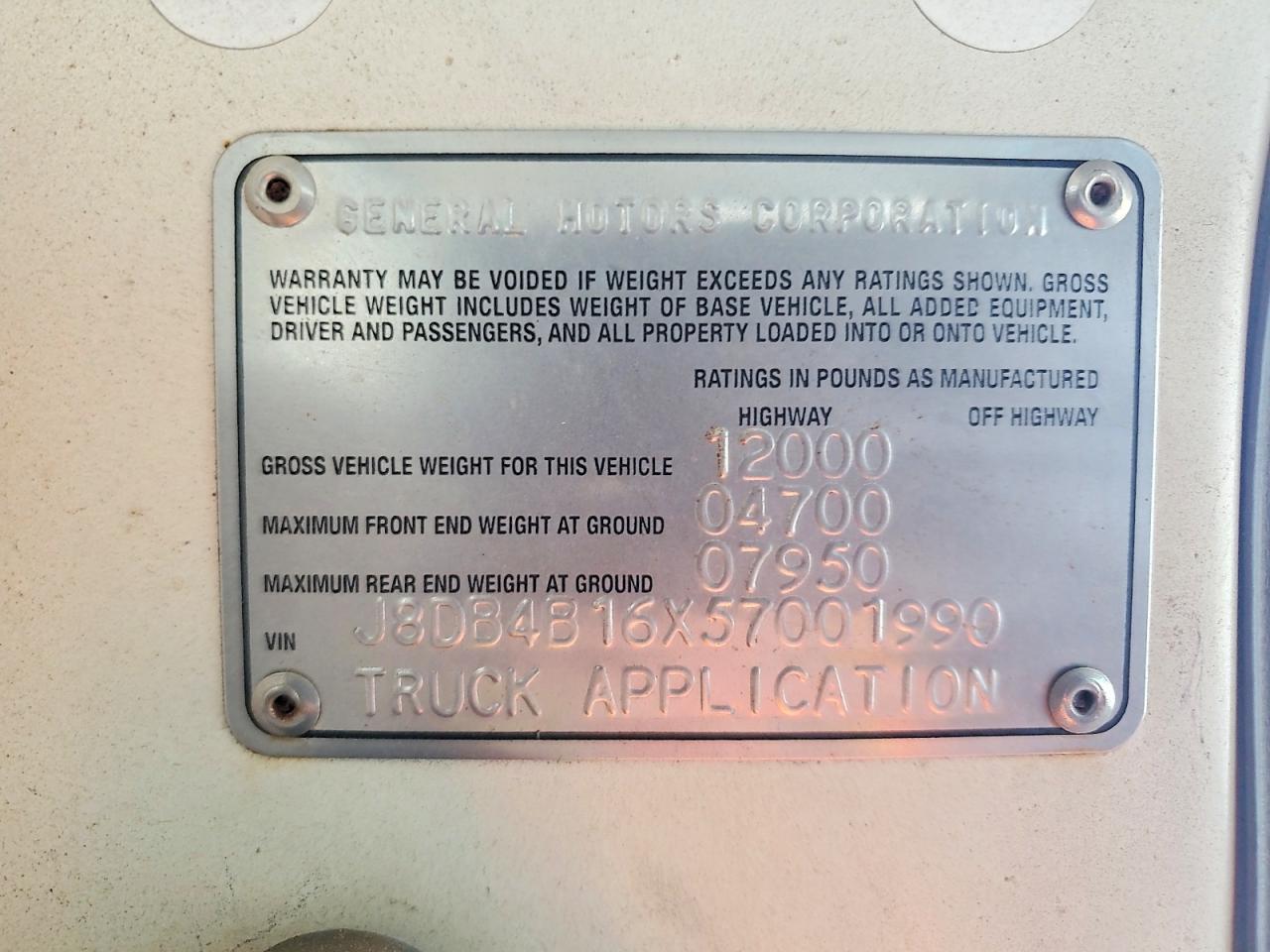 2005 GMC W4