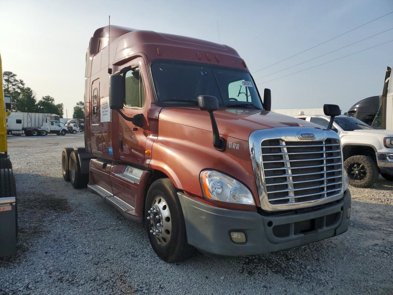 2012 FREIGHTLINER CASCADIA 125