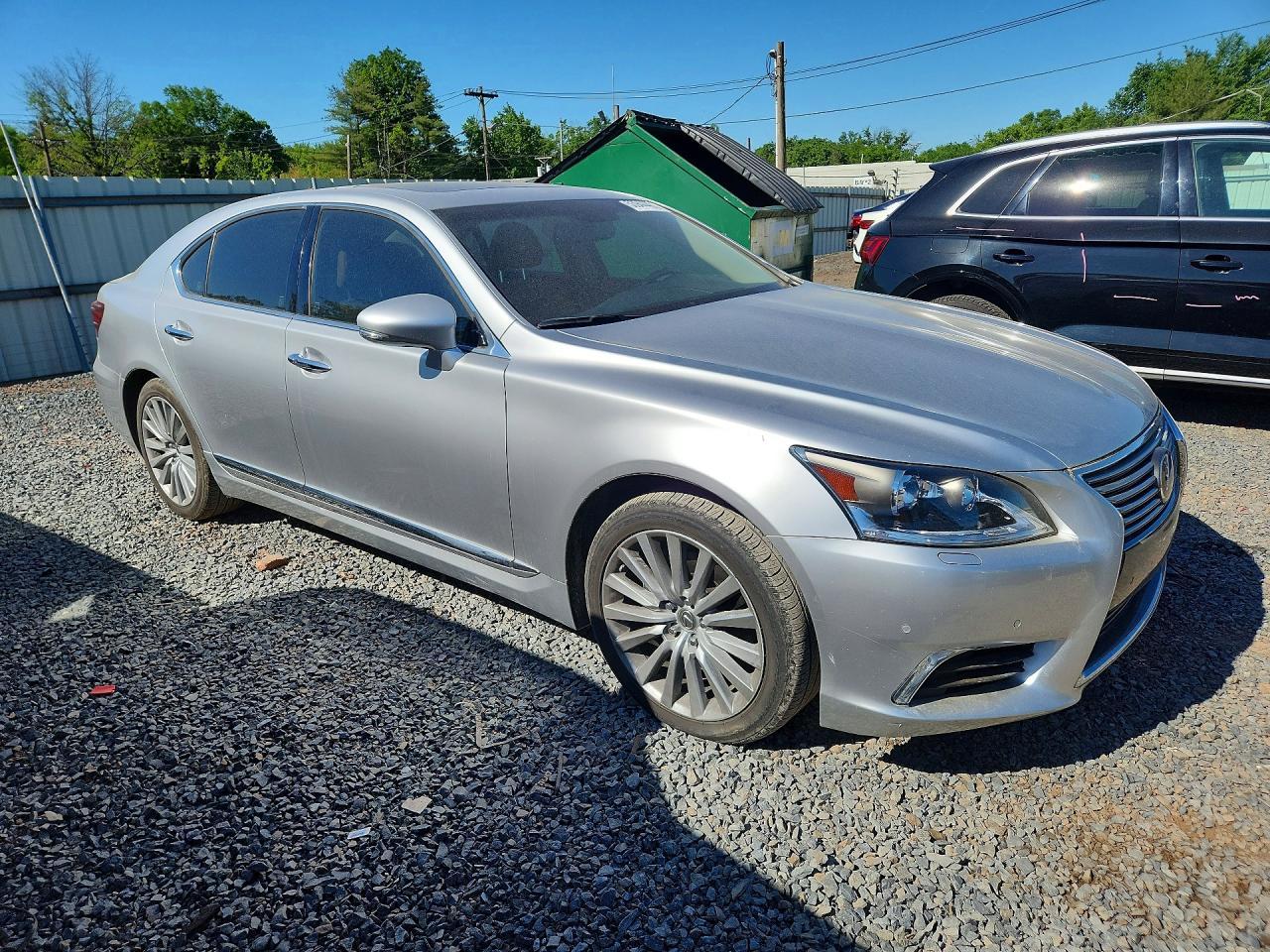 2013 LEXUS LS 460