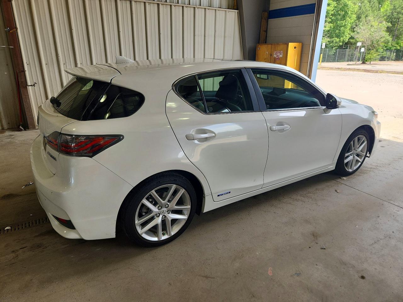 2014 LEXUS CT 200