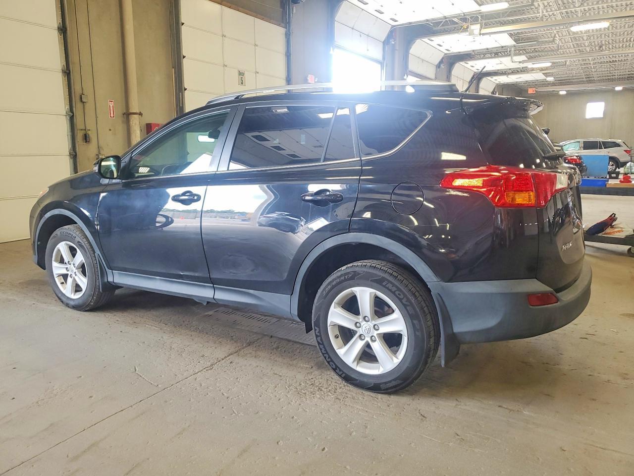 2014 TOYOTA RAV4