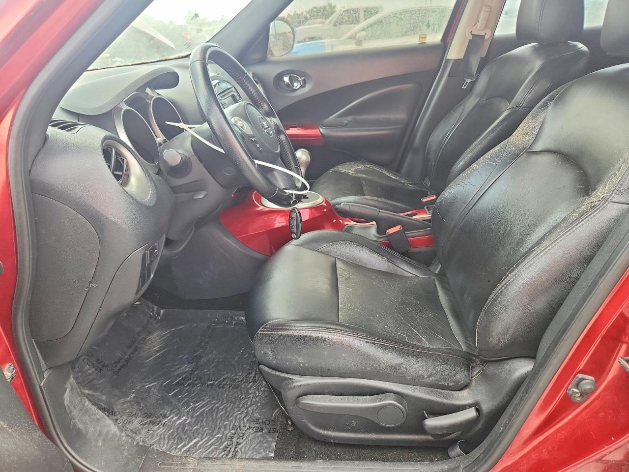 2011 NISSAN Juke