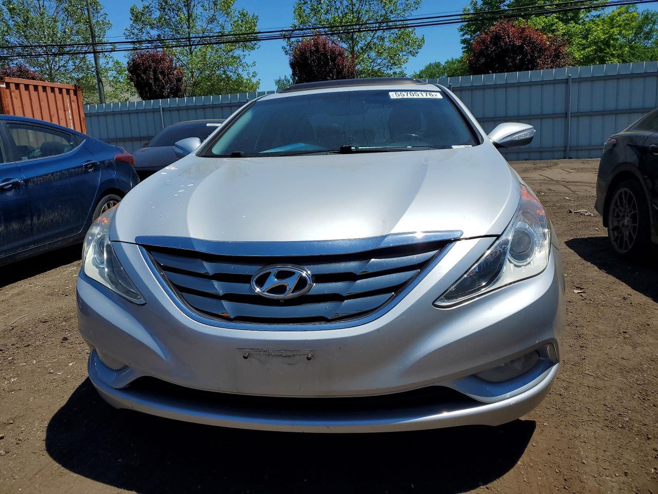 2011 HYUNDAI SONATA