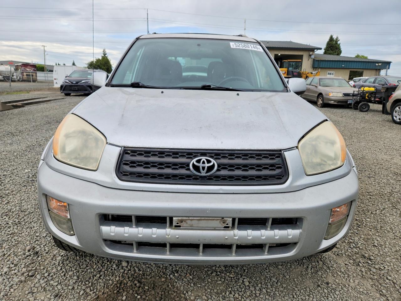 2002 TOYOTA RAV4
