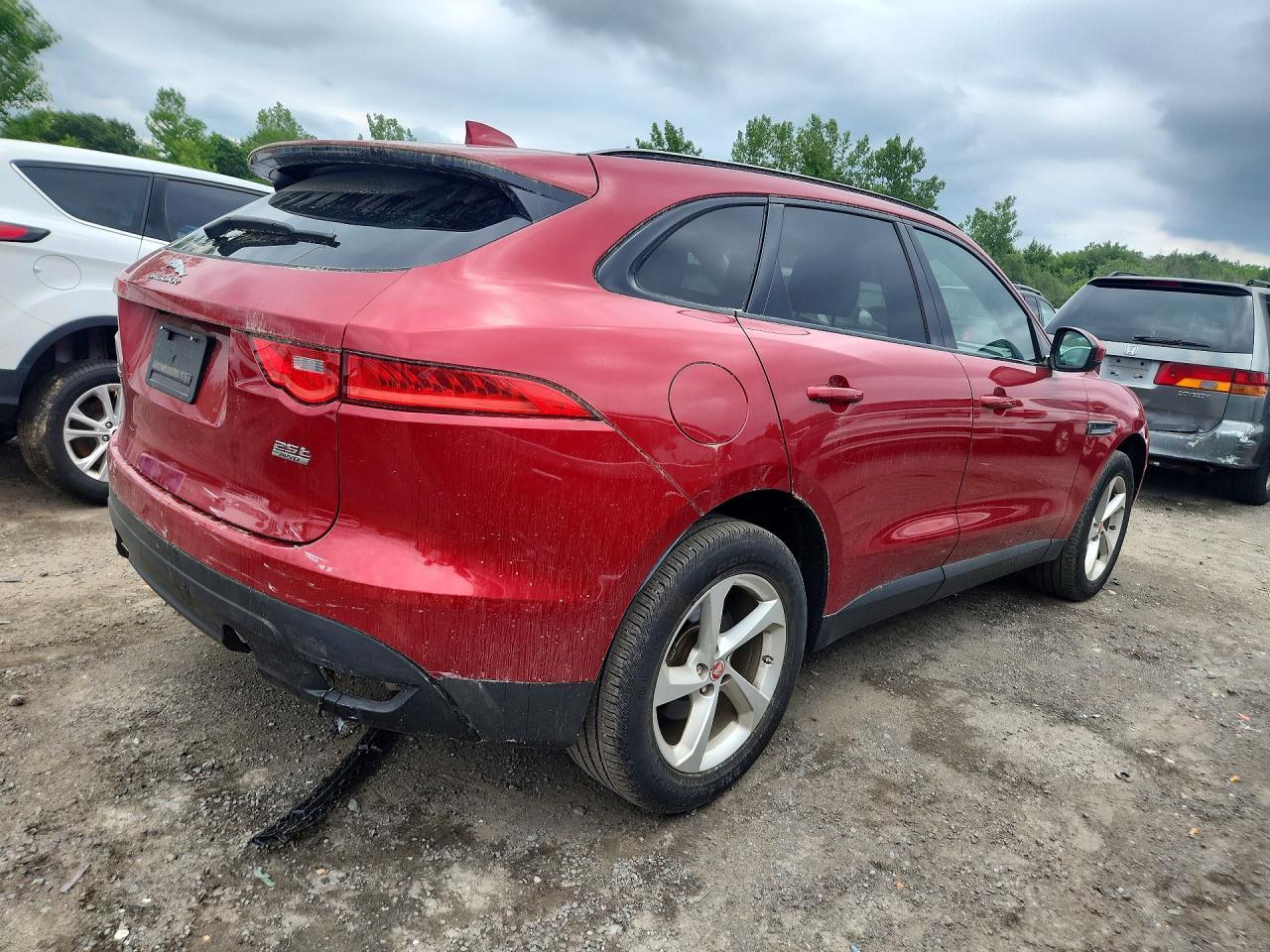 2018 JAGUAR F-Pace