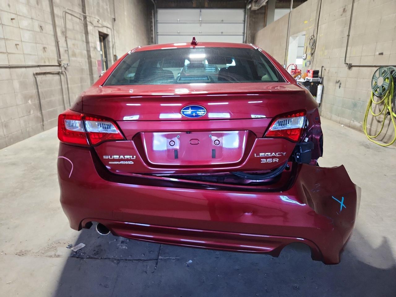 2016 SUBARU Legacy