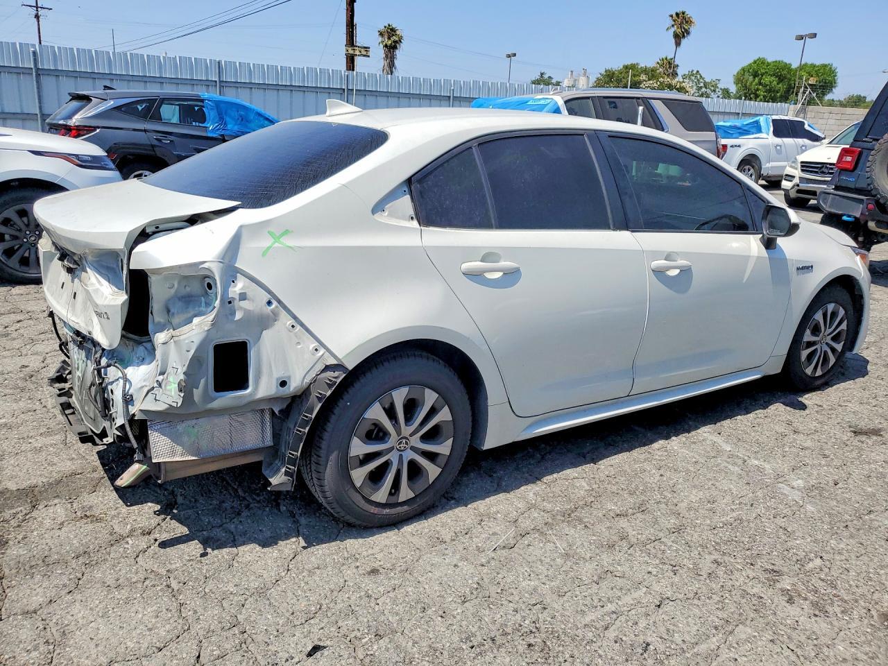 2021 TOYOTA COROLLA