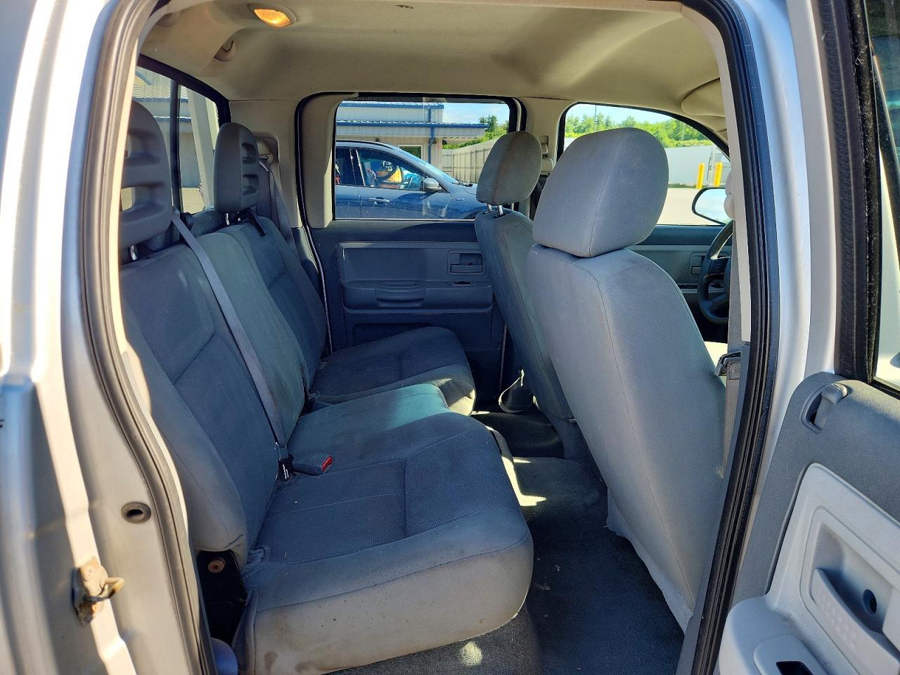 2006 DODGE Dakota