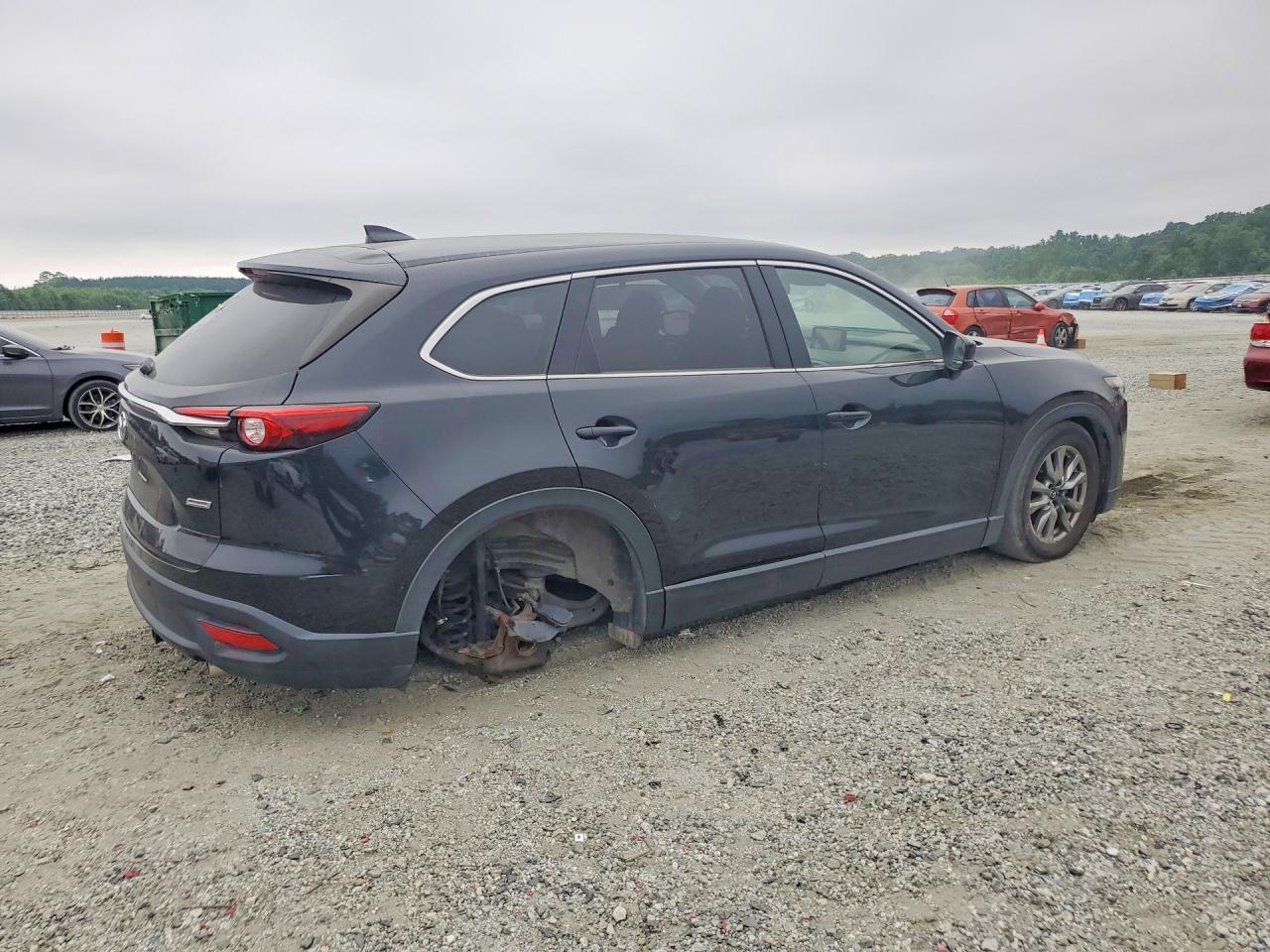 2017 MAZDA CX-9