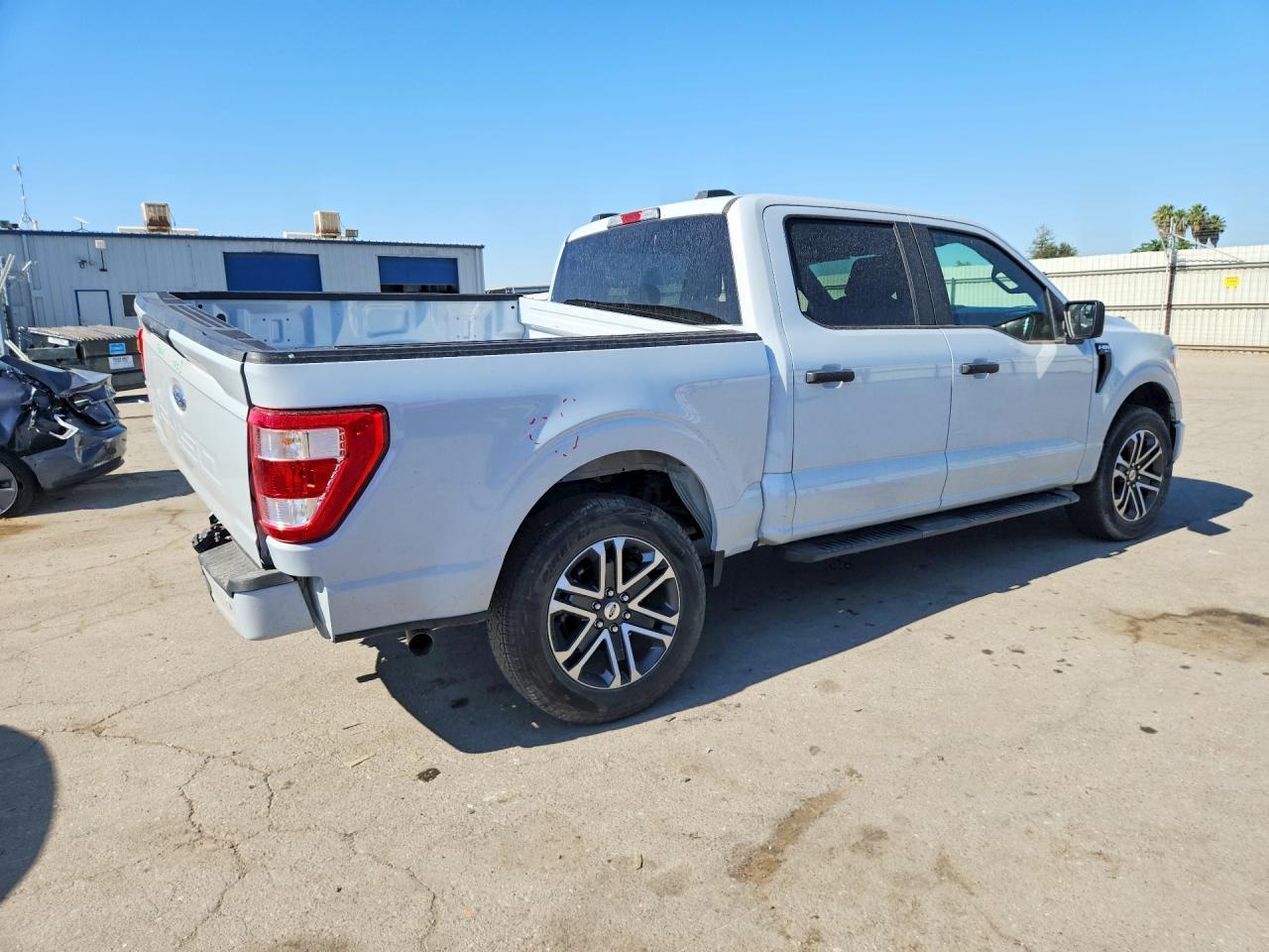 2022 FORD F-150 Lightning