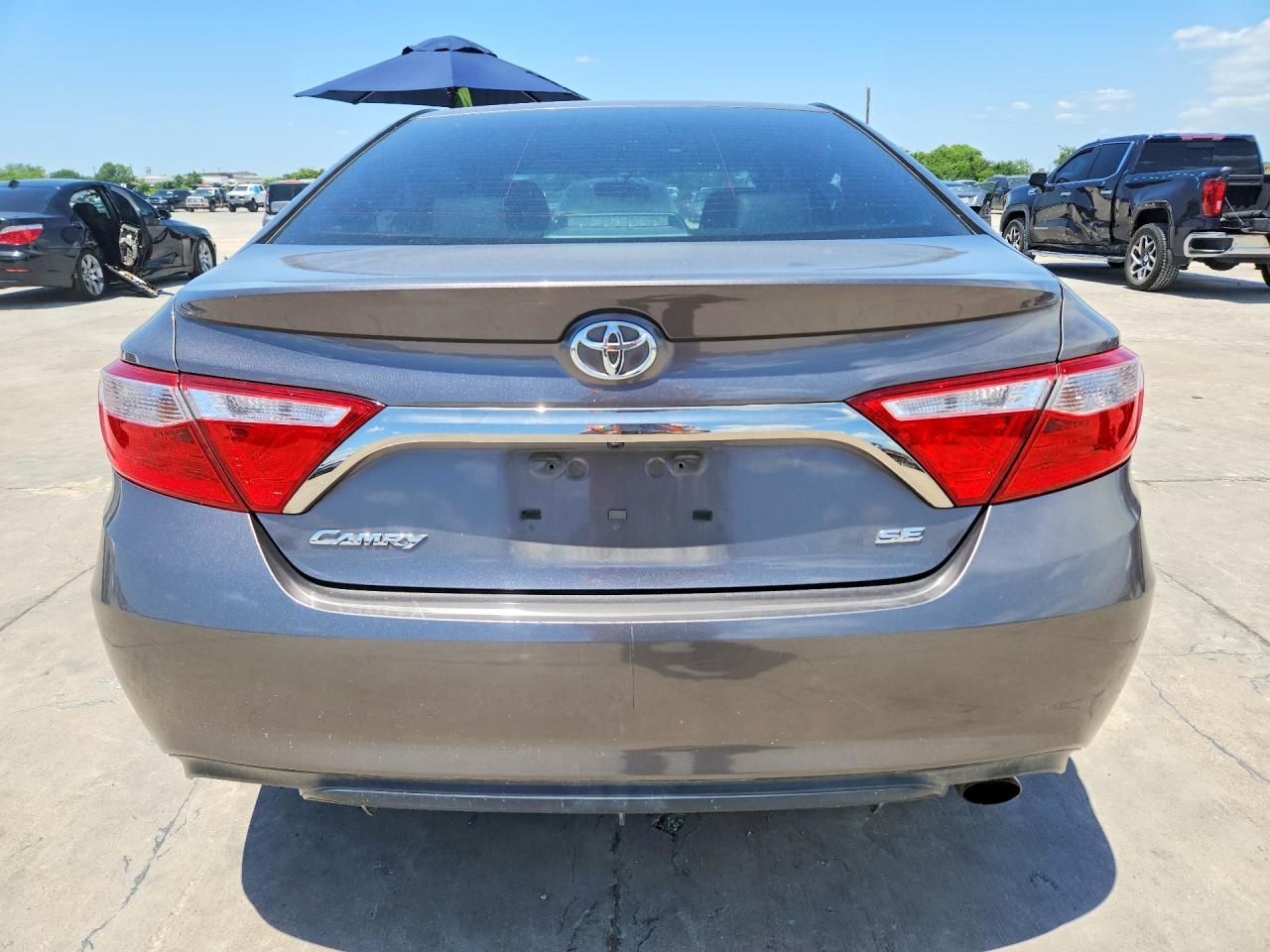 2017 TOYOTA CAMRY
