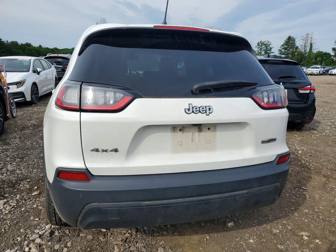 2019 JEEP CHEROKEE
