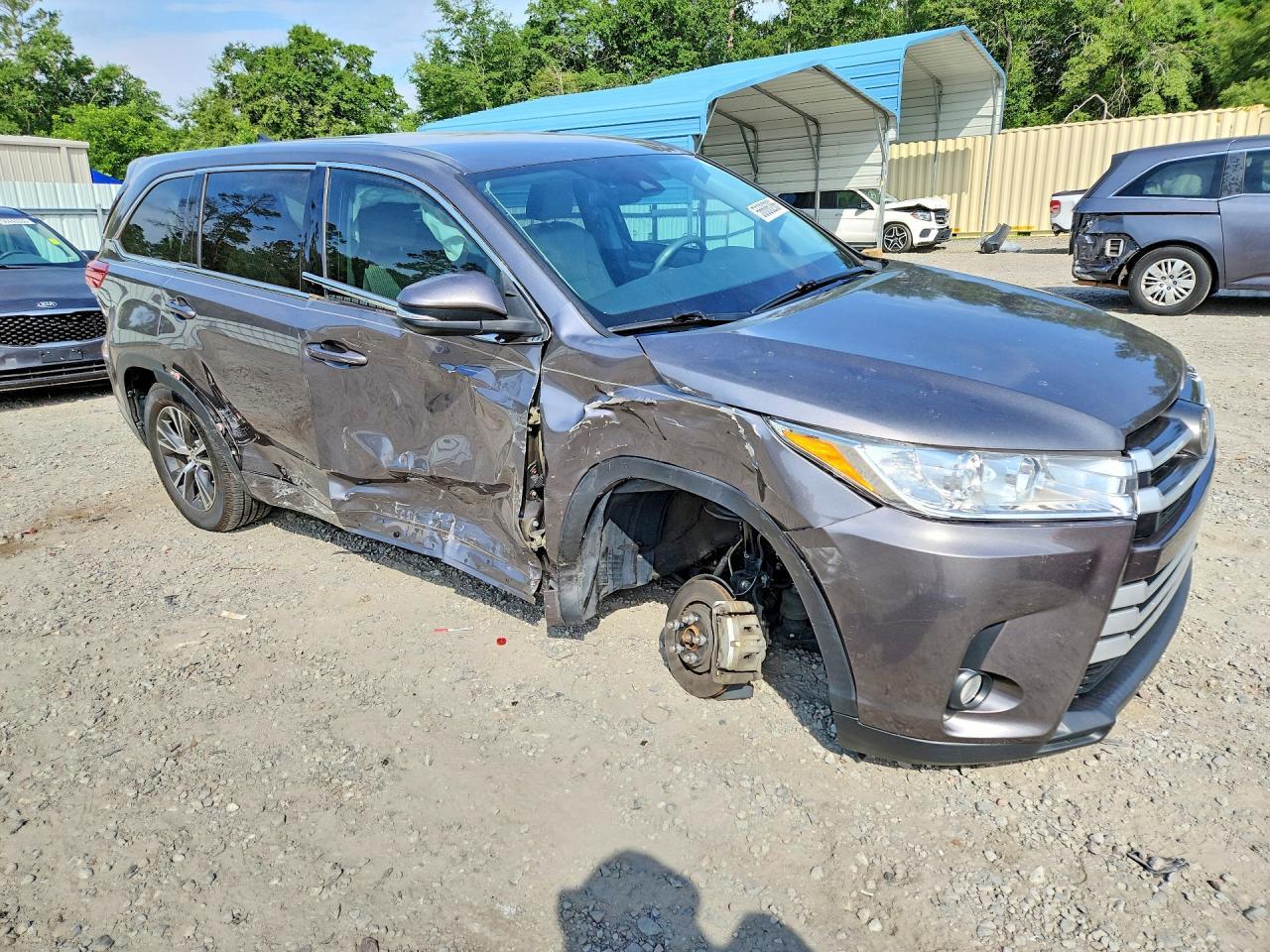 2017 TOYOTA HIGHLANDER
