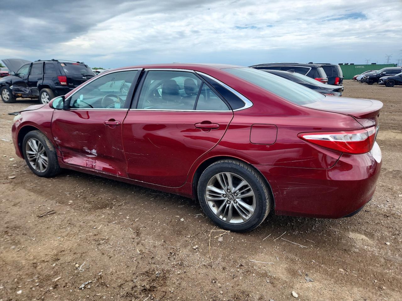 2016 TOYOTA CAMRY