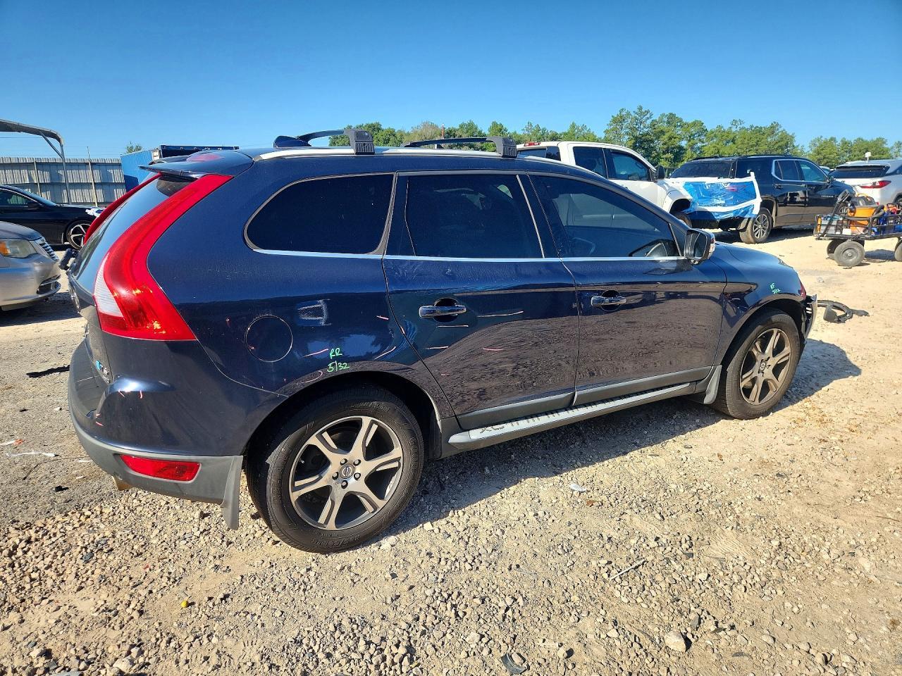 2013 VOLVO XC60