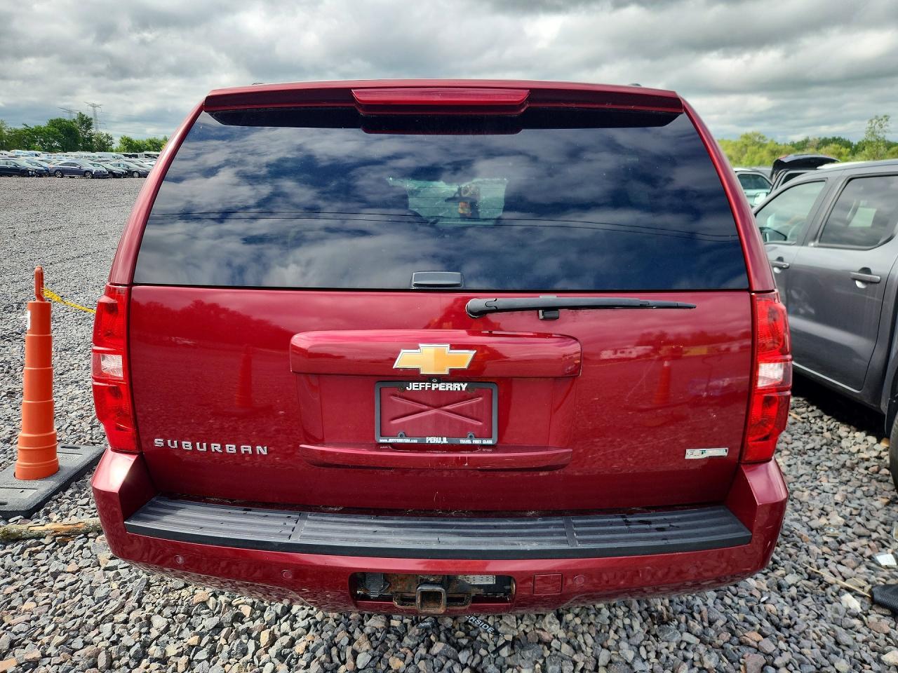 2011 CHEVROLET Suburban