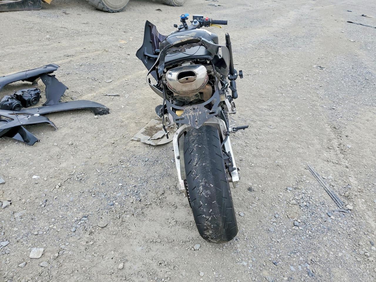 2005 HONDA Cbr600