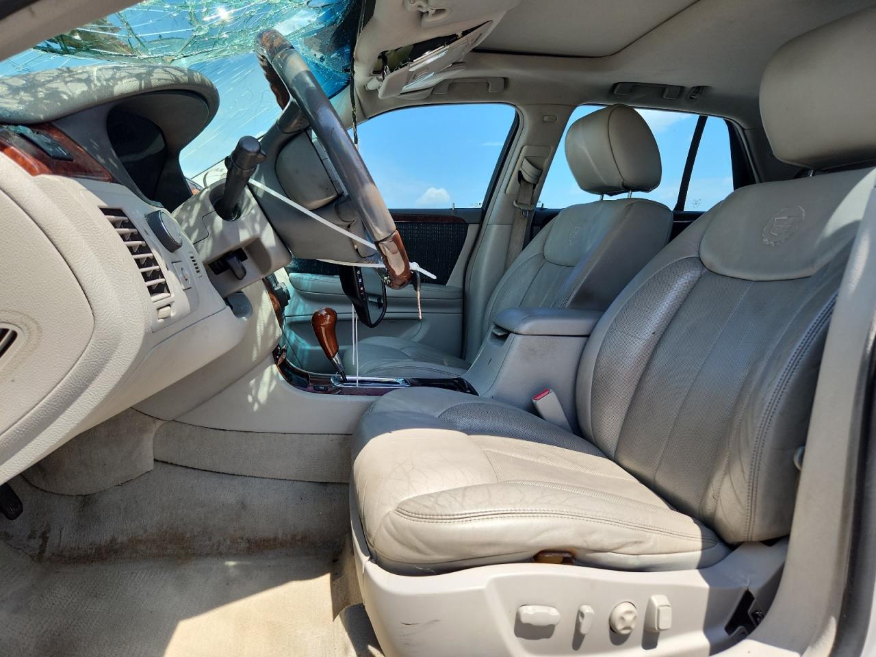 2006 CADILLAC DTS