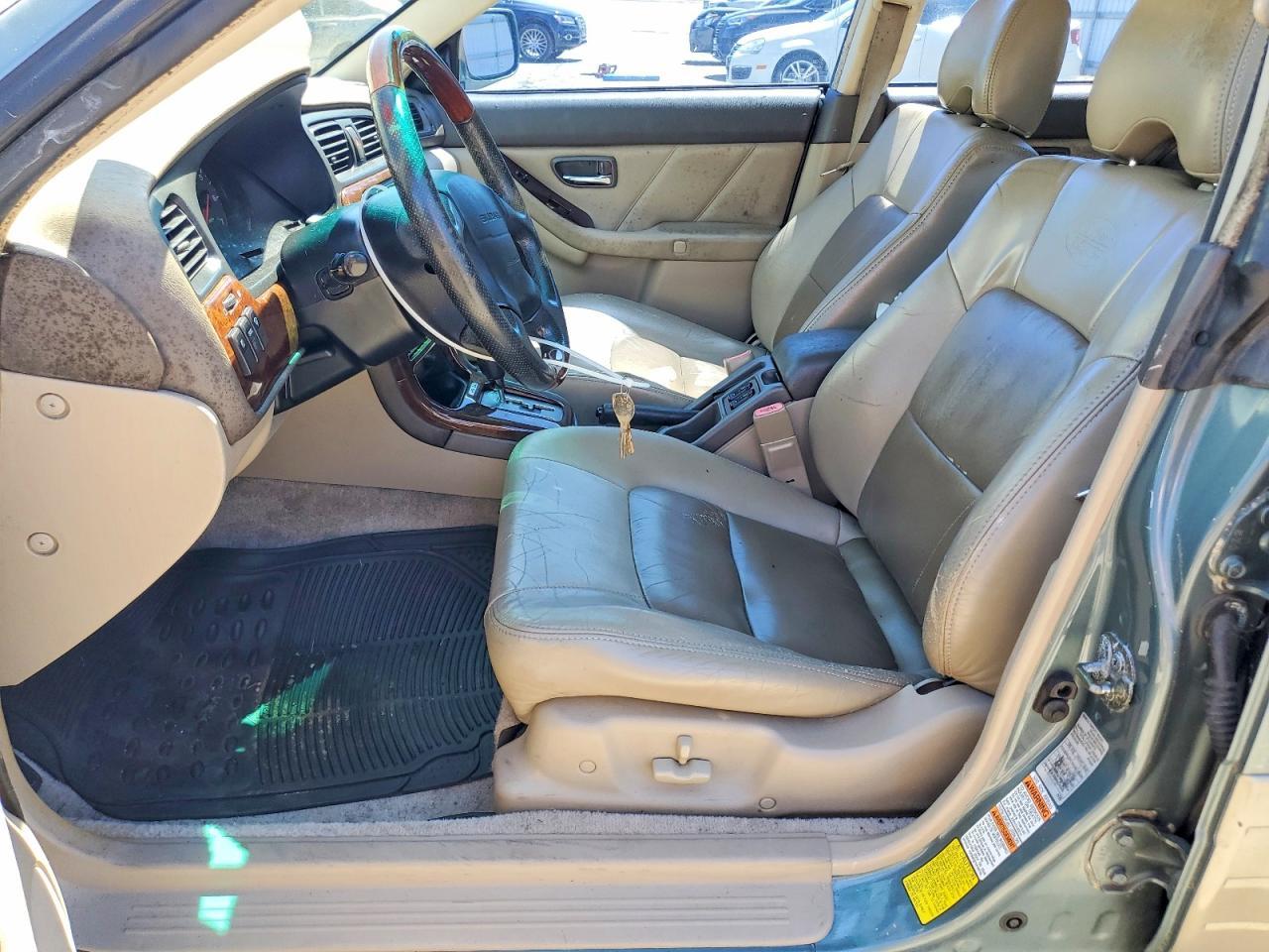 2001 SUBARU Legacy