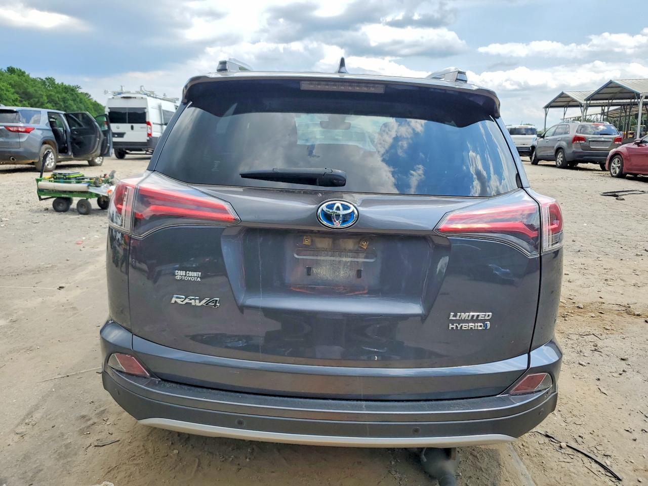 2016 TOYOTA RAV4