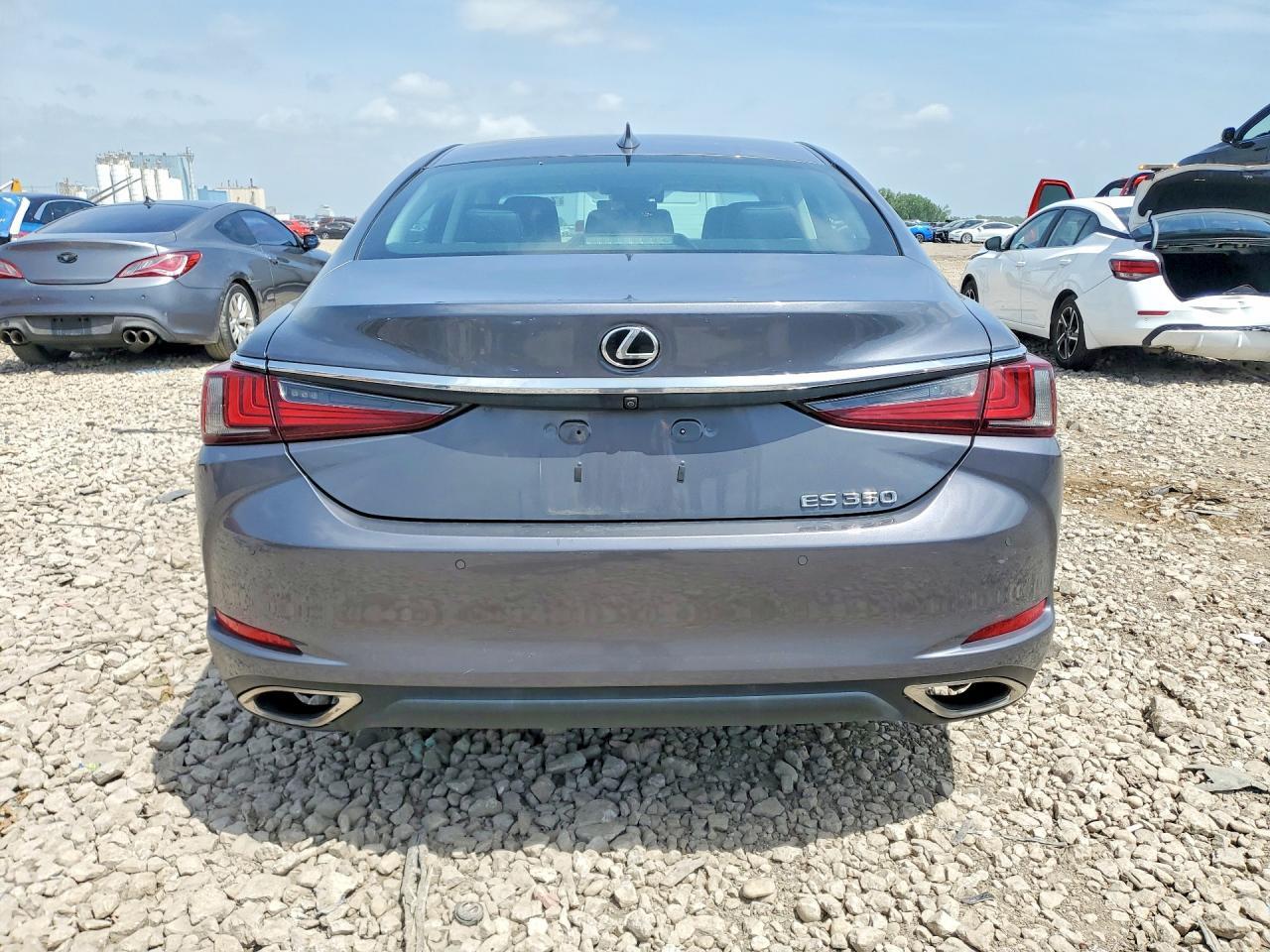 2019 LEXUS ES 350