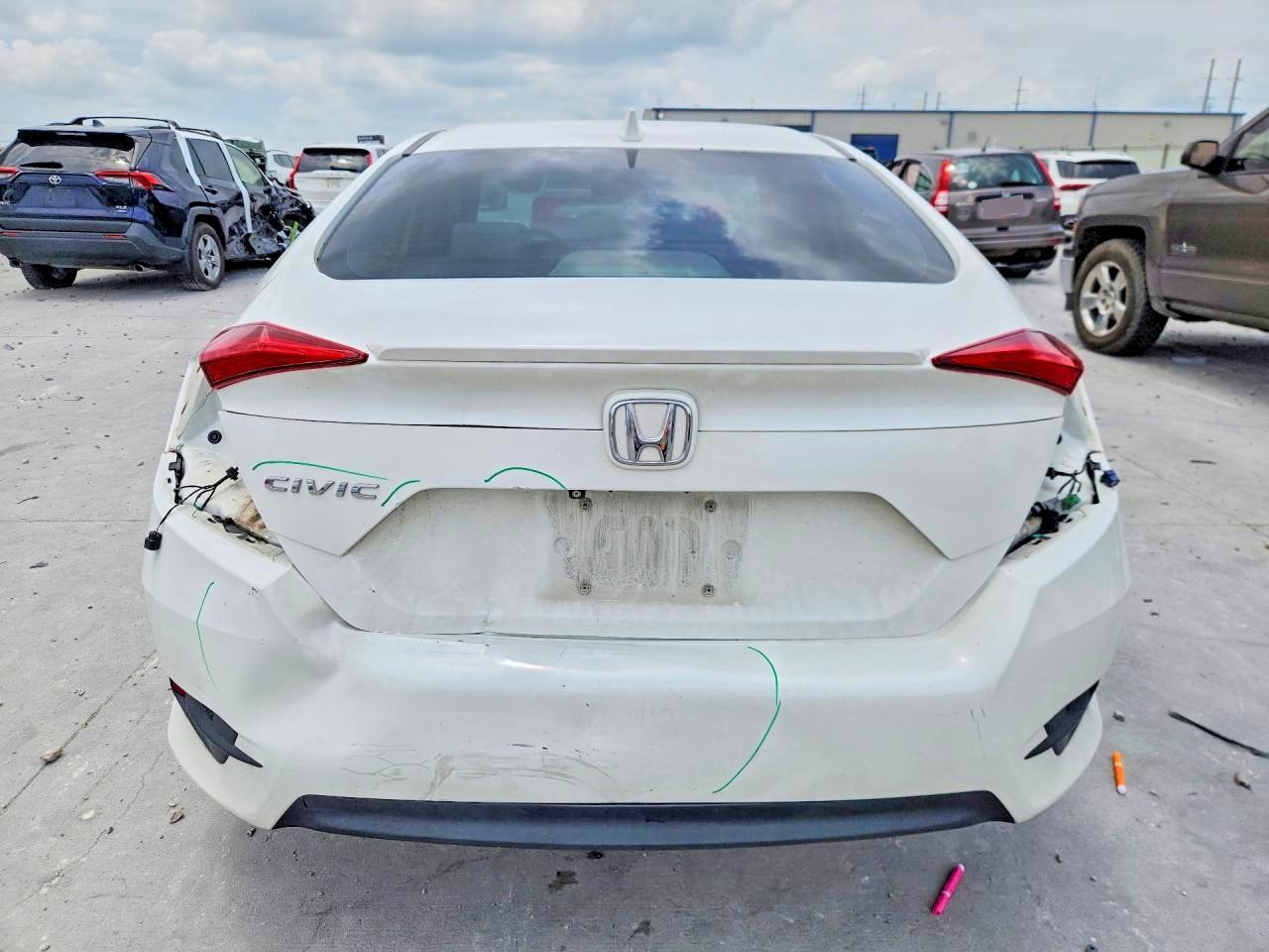 2018 HONDA CIVIC