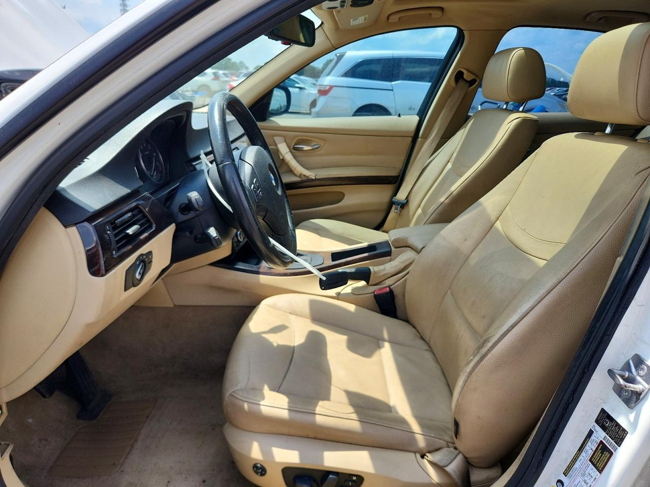 2011 BMW 3 SERIES