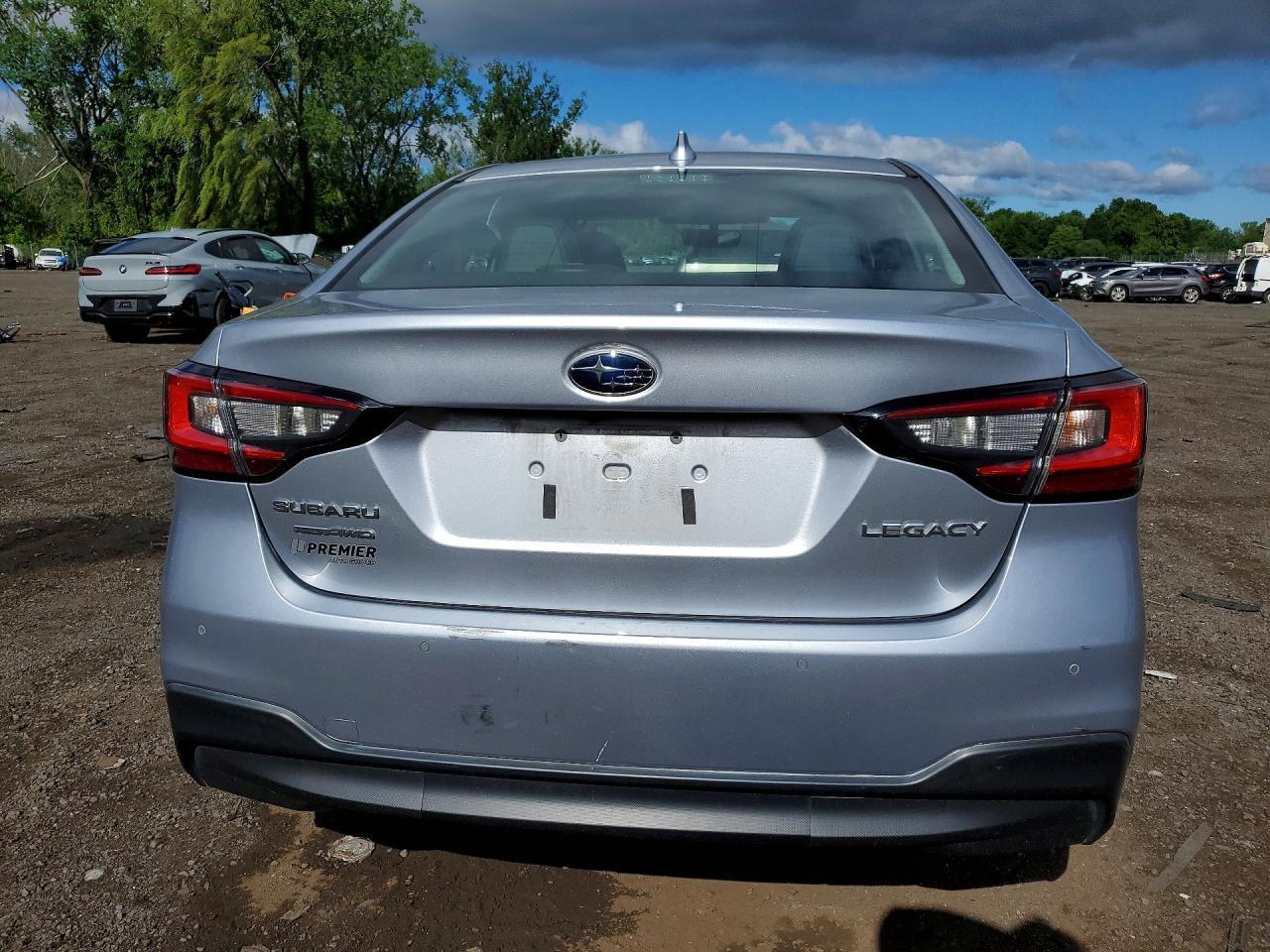 2024 SUBARU Legacy