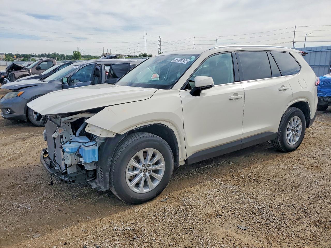 2024 TOYOTA HIGHLANDER