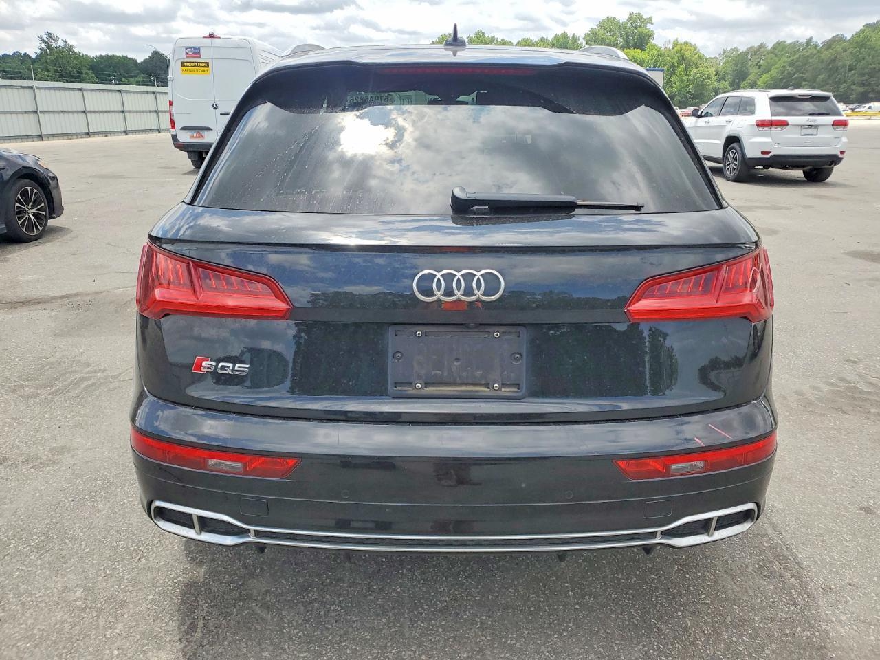 2020 AUDI SQ5
