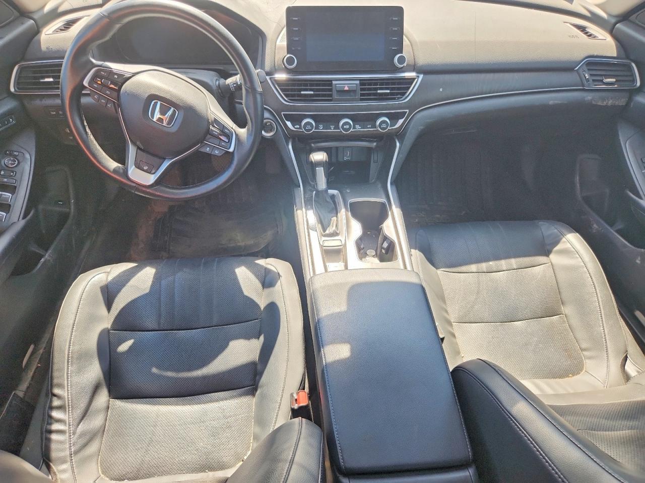 2018 HONDA ACCORD