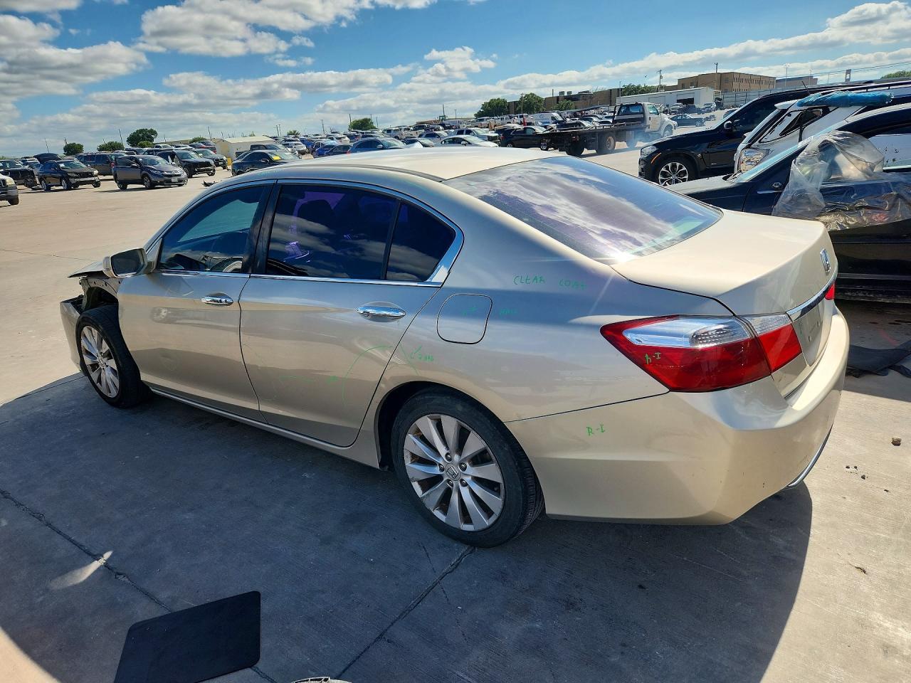 2015 HONDA ACCORD