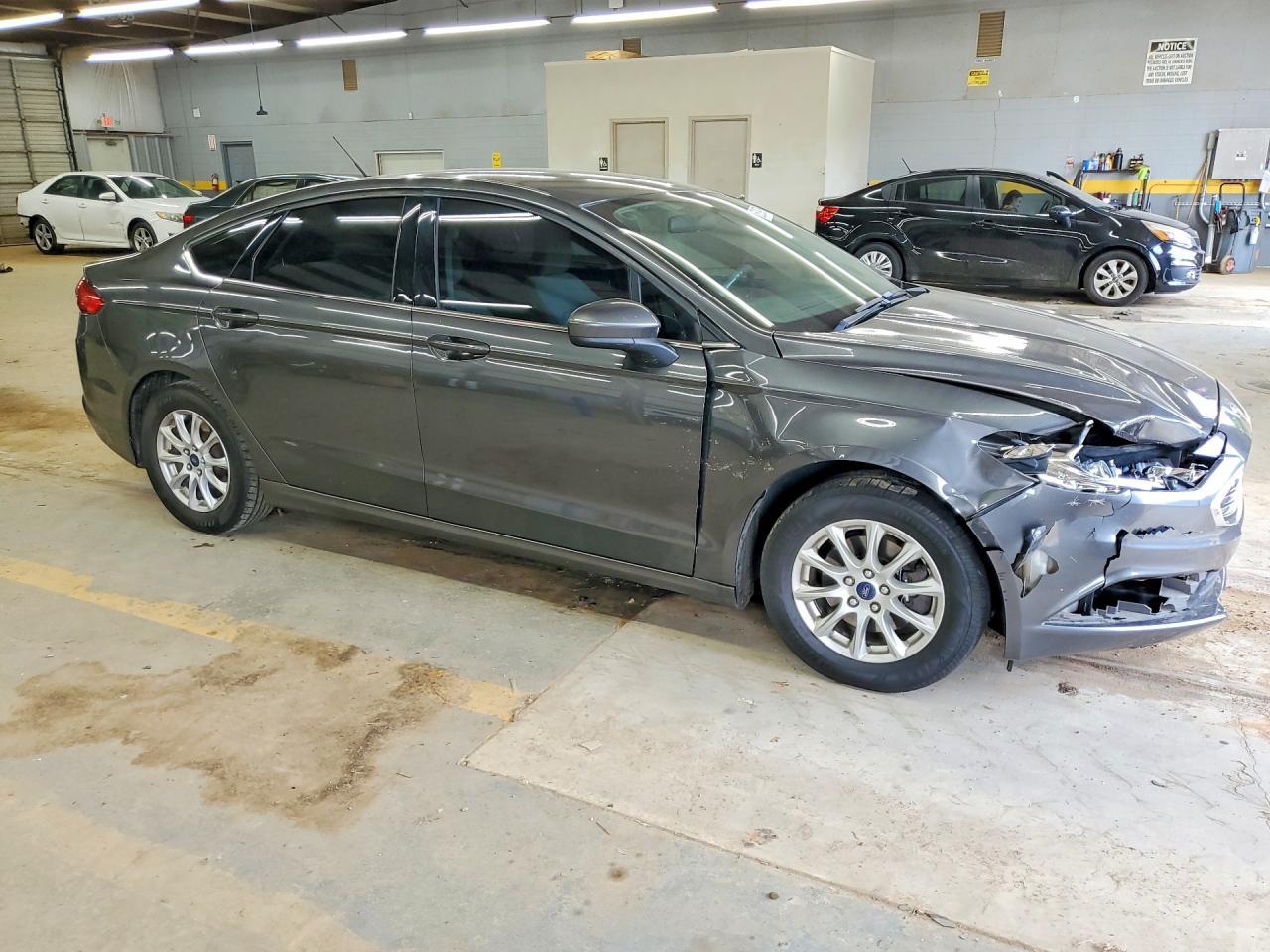 2017 FORD FUSION