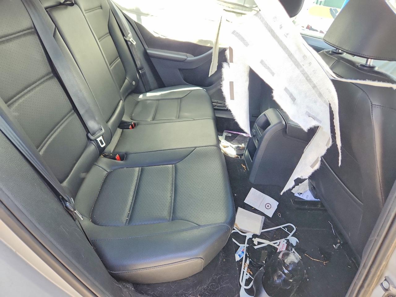 2014 VOLKSWAGEN JETTA